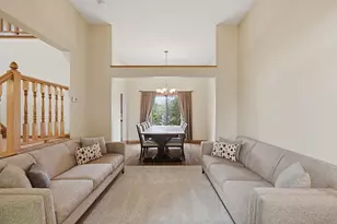 20933 Jamestown Ave, Lakeville, MN 55044 - Photo 16
