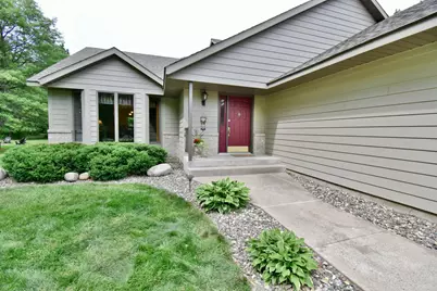 1120 39th Avenue SE, Saint Cloud, MN 56304 - Photo 2