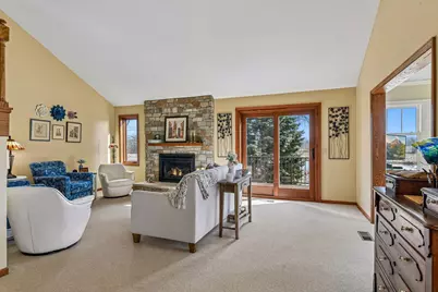 11325 57th Avenue N, Plymouth, MN 55442 - Photo 6