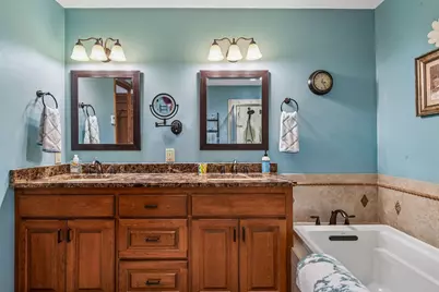 11325 57th Avenue N, Plymouth, MN 55442 - Photo 36