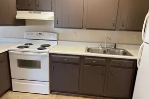 936 6th St NE, Staples, MN 56479 - Photo 2