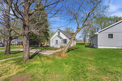110 Magnus Johnson Street, Kimball, MN 55353 - Photo 4