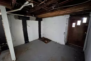 2076 Flanders Rd, North Saint Paul, MN 55109 - Photo 8