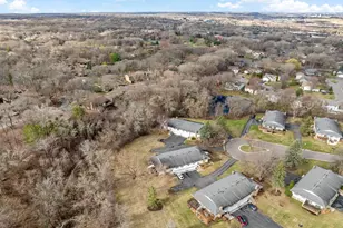 12315 Oak Leaf Ct, Burnsville, MN 55337 - Photo 36