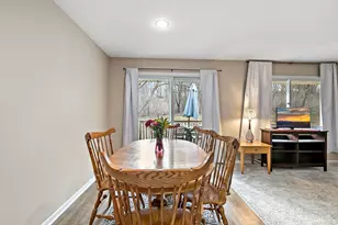 12315 Oak Leaf Ct, Burnsville, MN 55337 - Photo 10