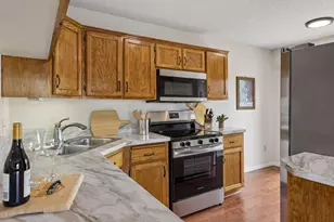 7515 Vinewood Ct N, Maple Grove, MN 55311 - Photo 12