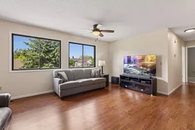 7515 Vinewood Court N, Maple Grove, MN 55311 - Photo 6