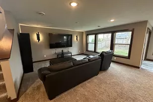 20883 Peony Ln, Rogers, MN 55374 - Photo 10