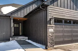 3916 Mcmenemy St, Vadnais Heights, MN 55127 - Photo 42