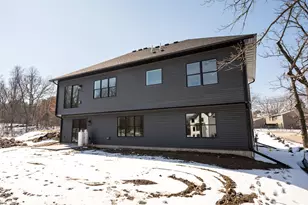 3916 Mcmenemy St, Vadnais Heights, MN 55127 - Photo 40