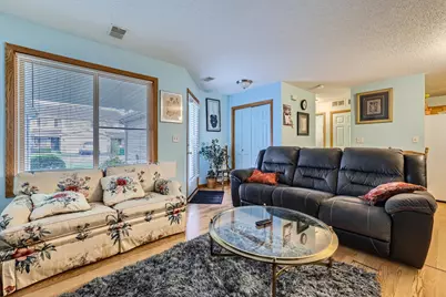 915 Harmony Path, Norwood Young America, MN 55397 - Photo 4