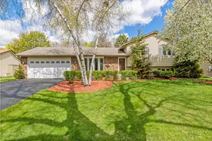 9644 107th Ave N, Maple Grove, MN 55369 - Photo 1