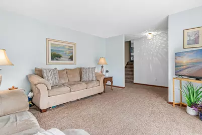 9644 107th Avenue N, Maple Grove, MN 55369 - Photo 8