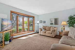 9644 107th Ave N, Maple Grove, MN 55369 - Photo 6