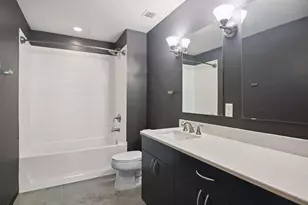 730 N 4th St, Minneapolis, MN 55401 - Photo 8