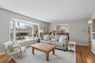 6332 Wilryan Ave, Edina, MN 55439 - Photo 8