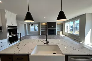 4097 Arbor Dr, Woodbury, MN 55129 - Photo 16