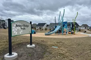 4097 Arbor Dr, Woodbury, MN 55129 - Photo 46