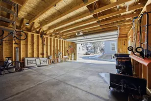 429 7th St S, Moorhead, MN 56560 - Photo 40