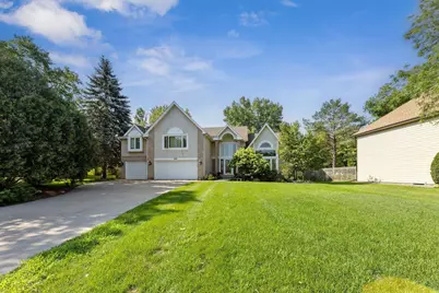 240 Cottonwood Drive, Vadnais Heights, MN 55127 - Photo 70