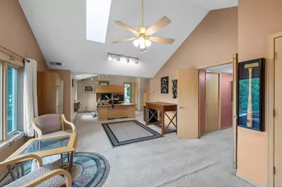 240 Cottonwood Drive, Vadnais Heights, MN 55127 - Photo 50