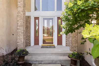 240 Cottonwood Drive, Vadnais Heights, MN 55127 - Photo 6