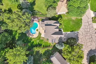 240 Cottonwood Dr, Vadnais Heights, MN 55127 - Photo 82