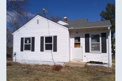 905 Golf Avenue SW, Pine City, MN 55063 - Photo 2