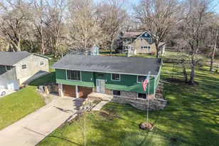 400 Lockwood Dr, Northfield, MN 55057 - Photo 2