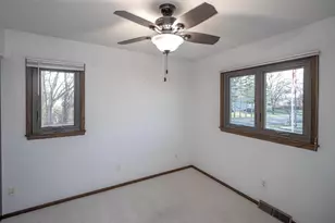 400 Lockwood Dr, Northfield, MN 55057 - Photo 28