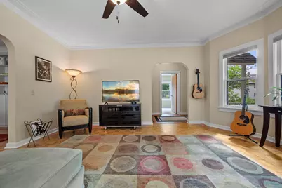 3045 Bryant Avenue S, Minneapolis, MN 55408 - Photo 8