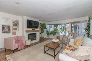 154 E Buffalo St, Duluth, MN 55811 - Photo 8