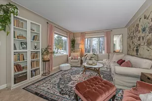 154 E Buffalo St, Duluth, MN 55811 - Photo 6