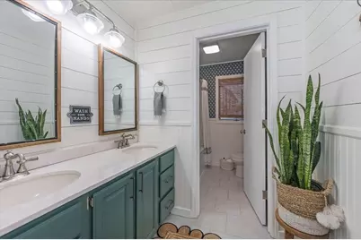 154 E Buffalo Street, Duluth, MN 55811 - Photo 16