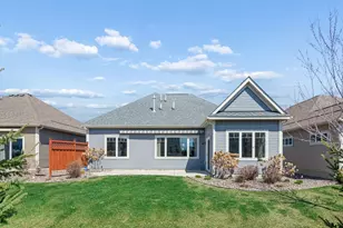 1055 Roselyn Dr, Victoria, MN 55386 - Photo 34