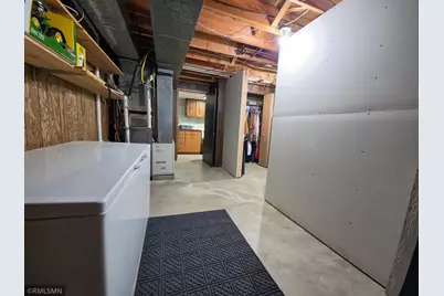 643 W Hall Avenue, Buffalo Lake, MN 55314 - Photo 24