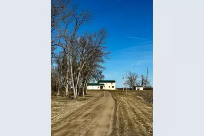17556 300th Avenue, Starbuck, MN 56381 - Photo 4