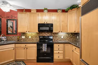 7988 Autumn Ridge Way, Chanhassen, MN 55317 - Photo 14