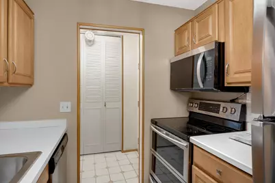 179 Little Canada Road E #327, Little Canada, MN 55117 - Photo 8