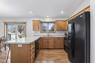 551 3rd St S, Winsted, MN 55395 - Photo 6