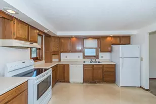1303 S 8th St, Brainerd, MN 56401 - Photo 6