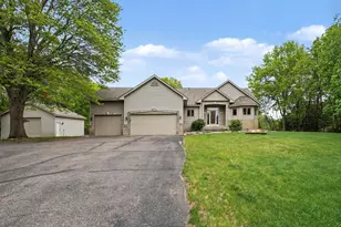 3180 185th Ln NE, East Bethel, MN 55092 - Photo 2