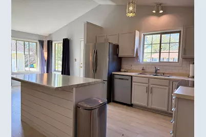 3818 Strathmore Lane SE, Rochester, MN 55904 - Photo 2