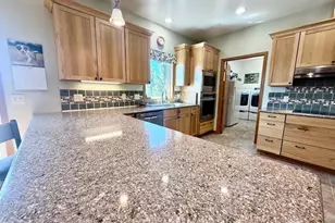 906 Sunrise Blvd, Redwood Falls, MN 56283 - Photo 30