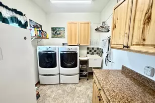 906 Sunrise Blvd, Redwood Falls, MN 56283 - Photo 28