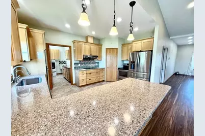 906 Sunrise Boulevard, Redwood Falls, MN 56283 - Photo 26