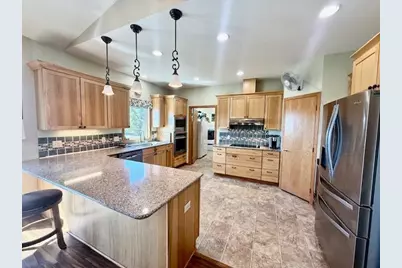 906 Sunrise Boulevard, Redwood Falls, MN 56283 - Photo 16