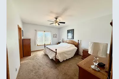 906 Sunrise Boulevard, Redwood Falls, MN 56283 - Photo 38