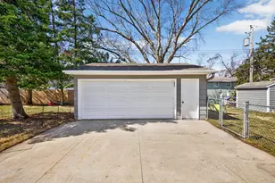 2625 4th Ave NE, Rochester, MN 55906 - Photo 34