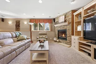 592 Vicki Ln, Shoreview, MN 55126 - Photo 34